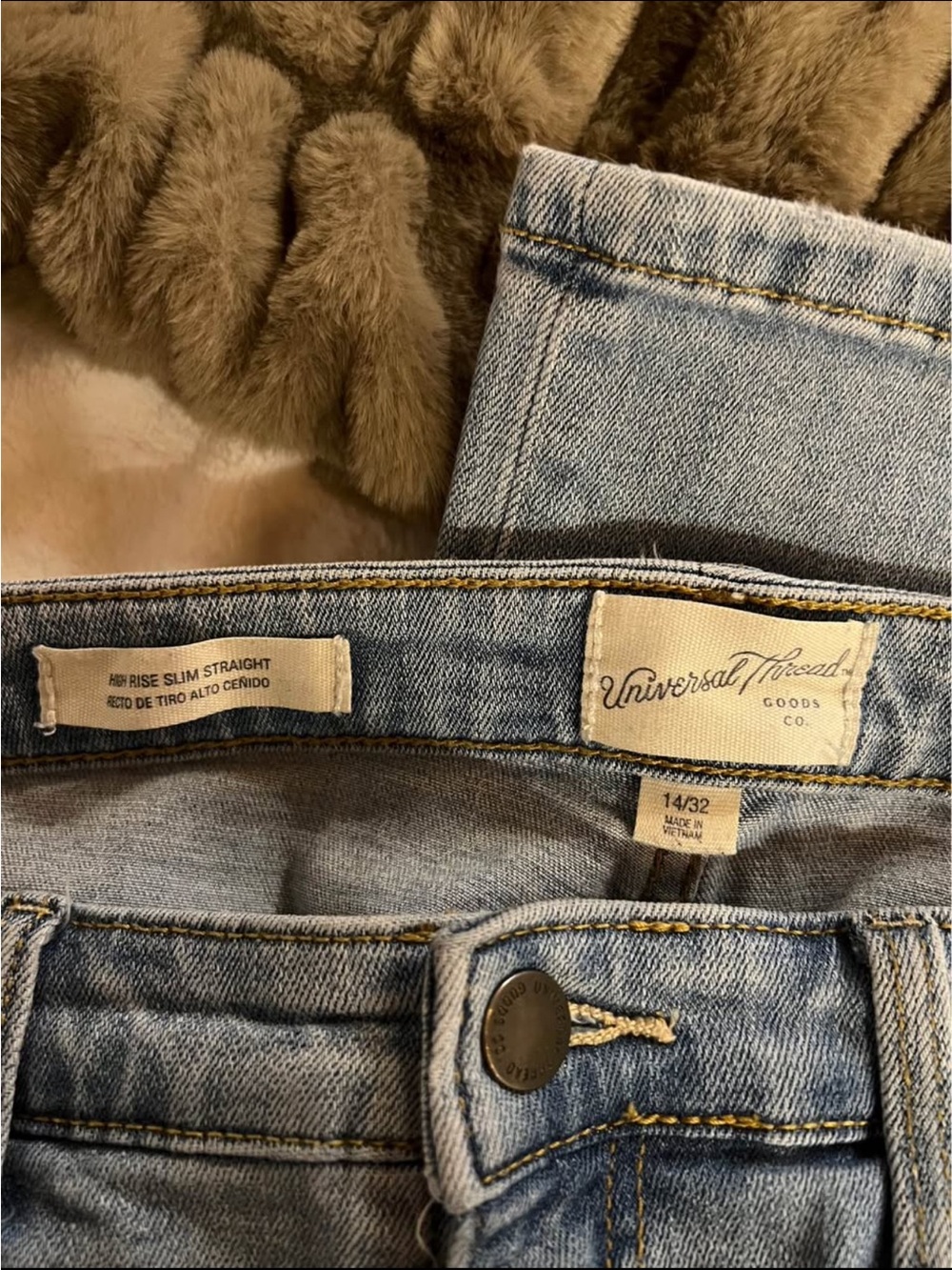 Universal Thread Light Blue High-Rise Slim Straight Jeans
